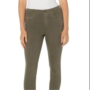 Liverpool LA olive green jeans